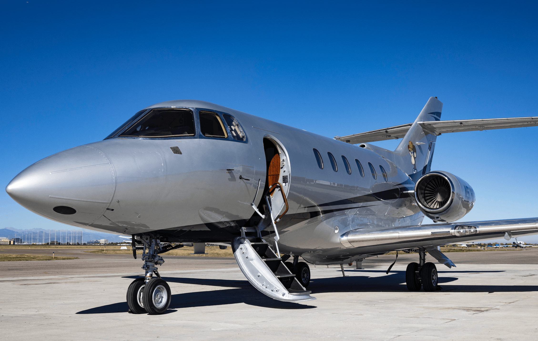 Beechcraft Hawker 850XP - image 1